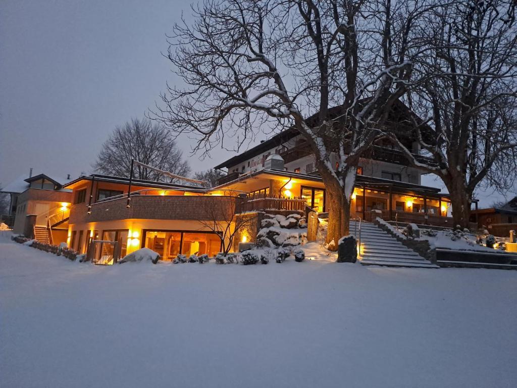 Hotel-Pension Seebad "Seegenuss-Natur-Spa" Зульцберг Экстерьер фото